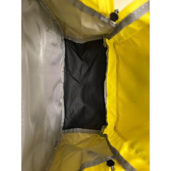 Upward Sports Backpack Yellow Lightweight Adjustable Front Zipper Pocket Unisex - Picture 7 of 10